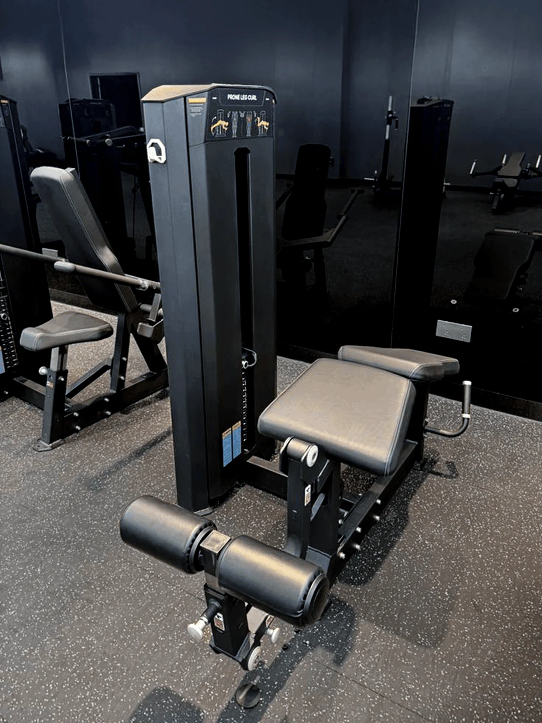 EX-1070 Prone Leg Curl ile Güçlü Arka Bacaklar
